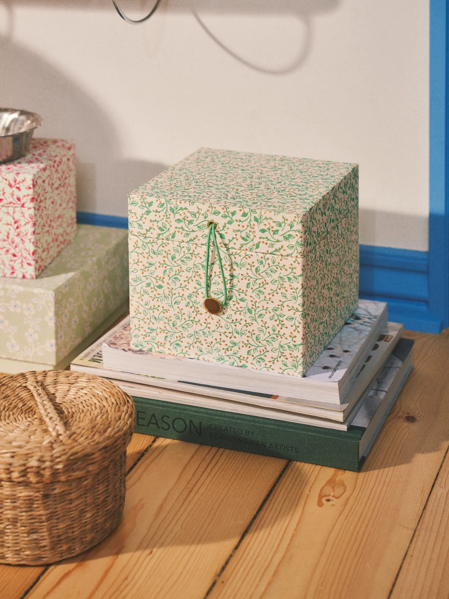 Box Mit Deckel