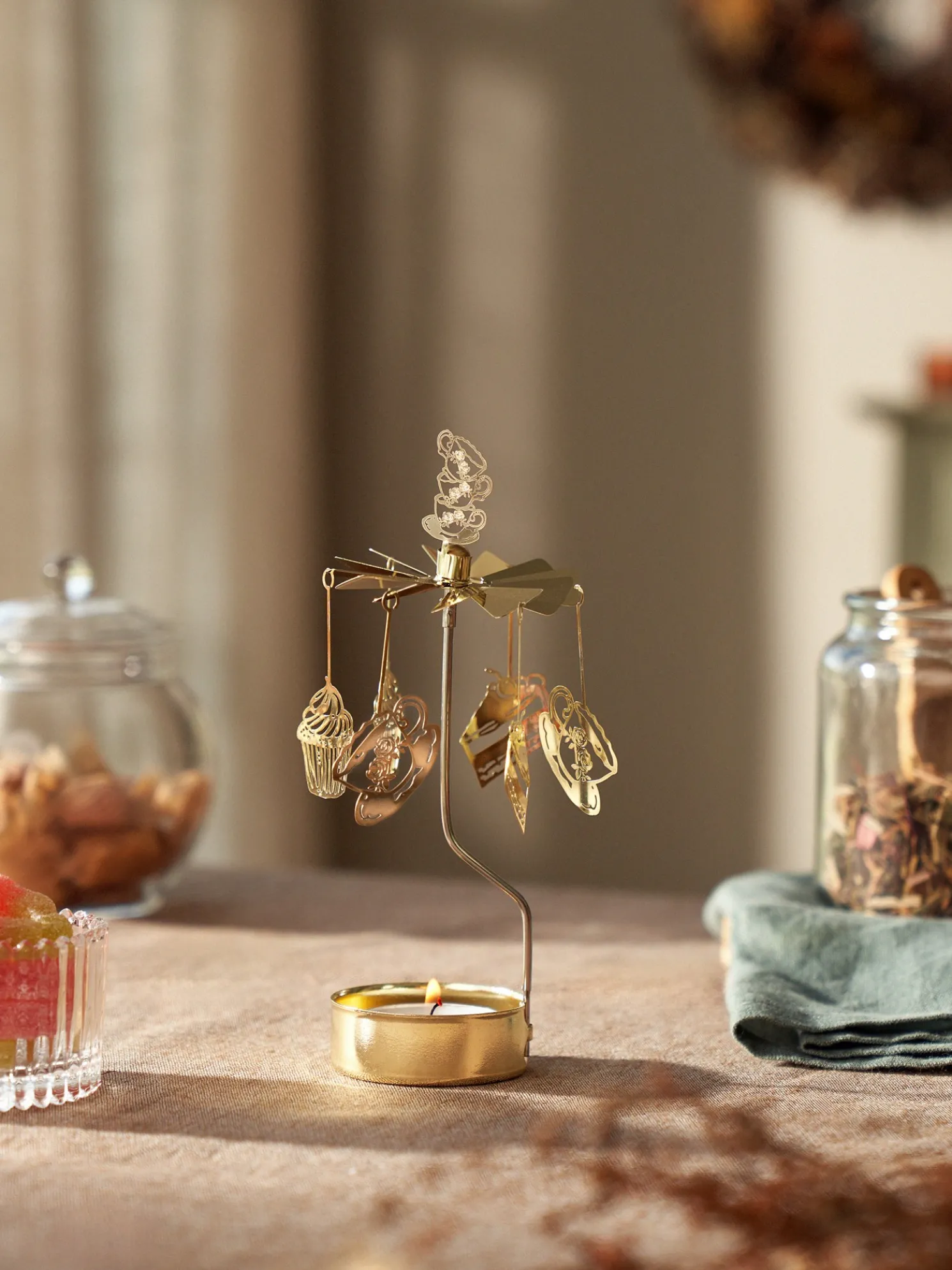 Engelspiel Mit Afternoon Tea-Motiven
