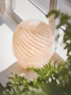 LED-Tischlampe