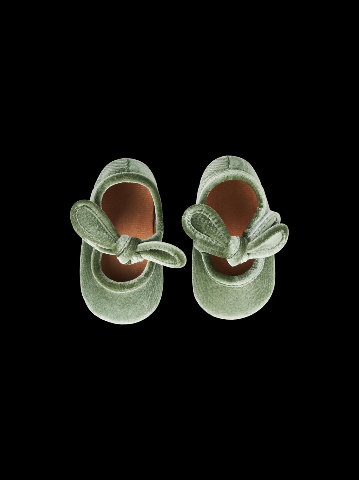 Samtschuhe 22/23